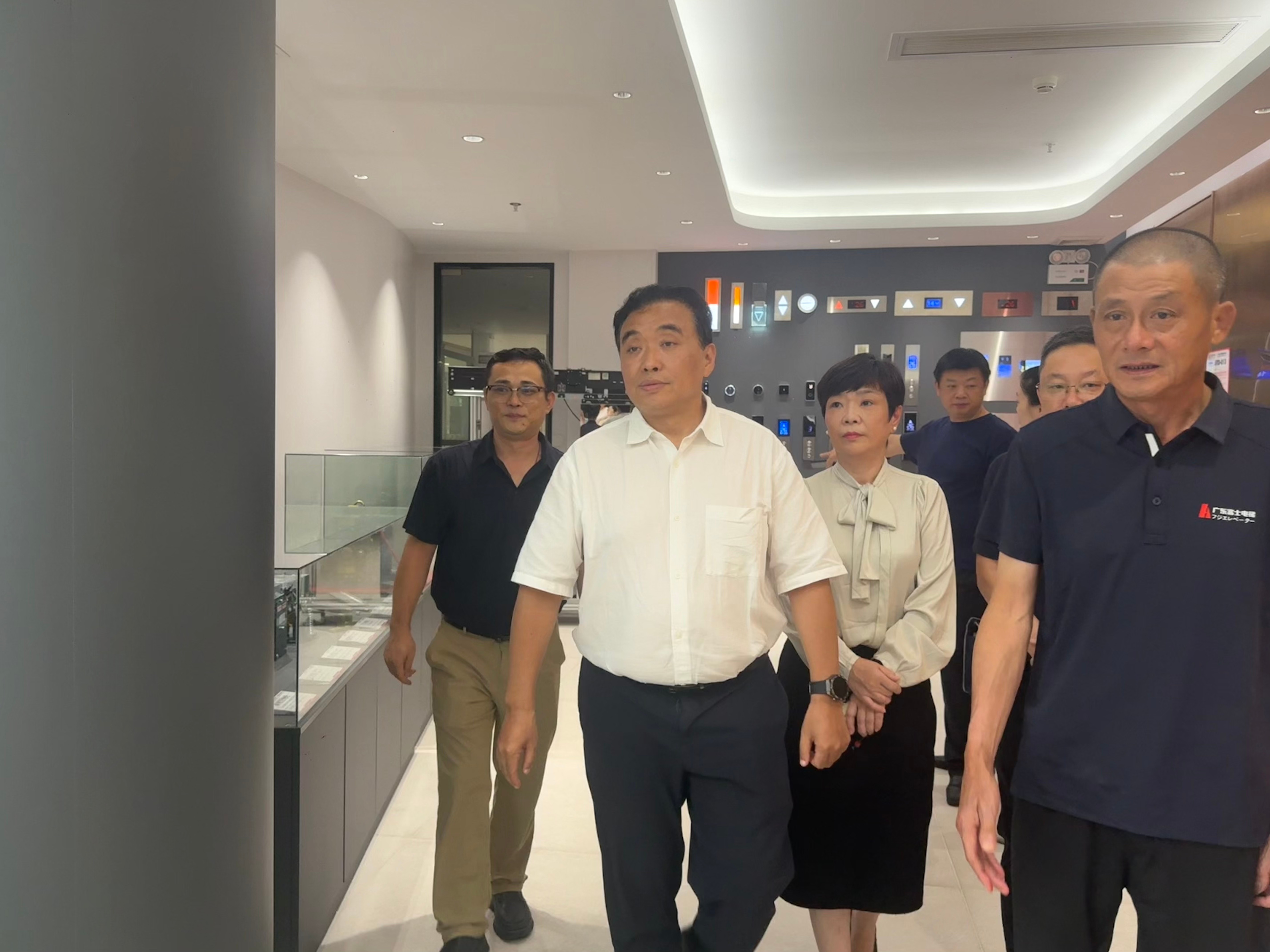 湘粤相依 侨联赋能｜湖南省、市侨联领导莅临hth华体育app官网登录中国有限--
视察指导！